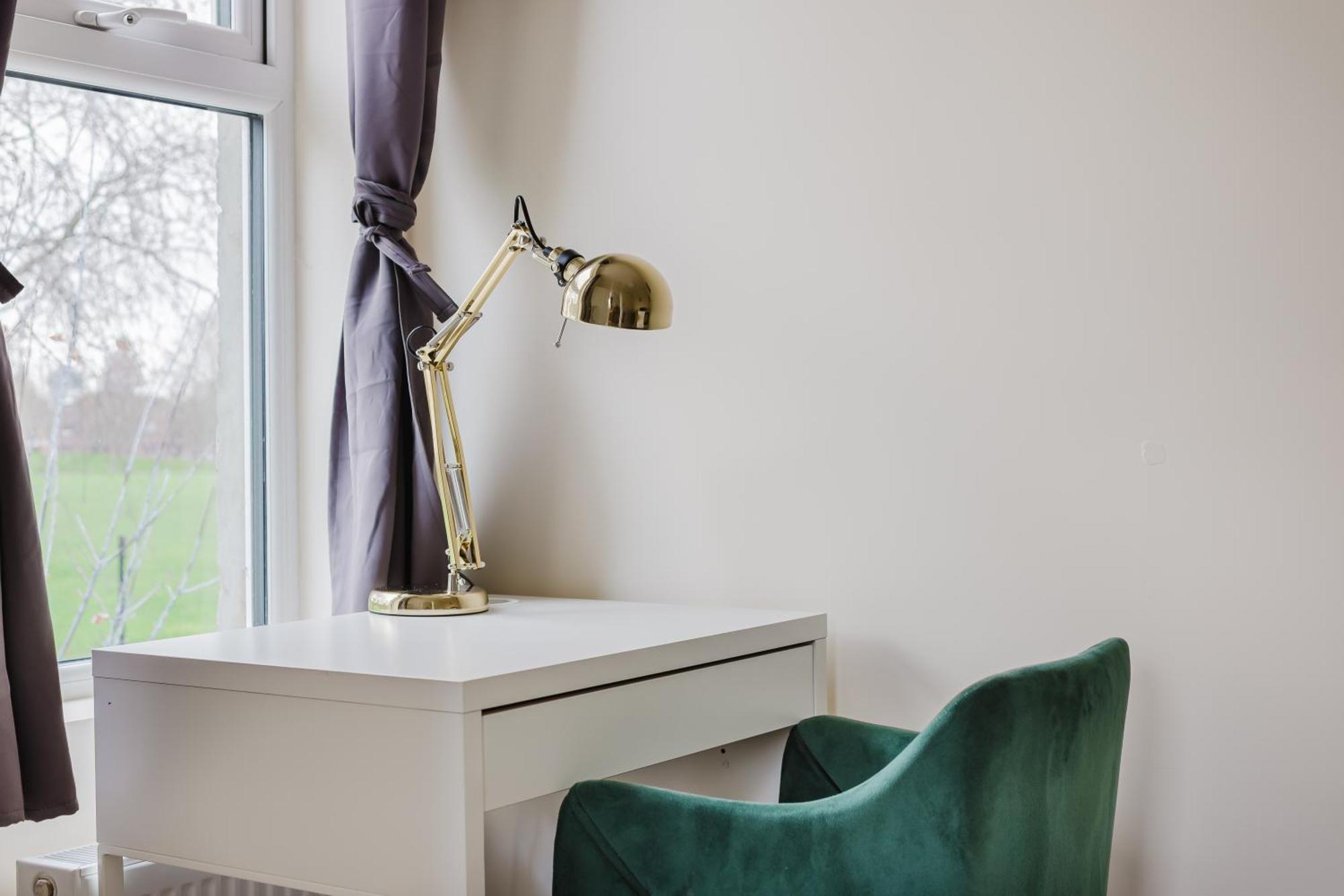 Modern Cosy Corner Flat 3 Bed And Loft Sleep 7 People Daire Londra Dış mekan fotoğraf